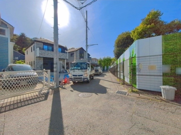 川崎市宮前区五所塚１丁目　新築一戸建て