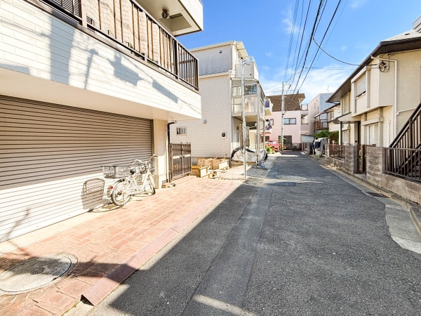 川崎市中原区上平間　新築一戸建て