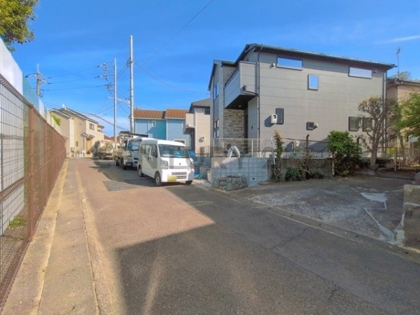川崎市宮前区五所塚１丁目　新築一戸建て