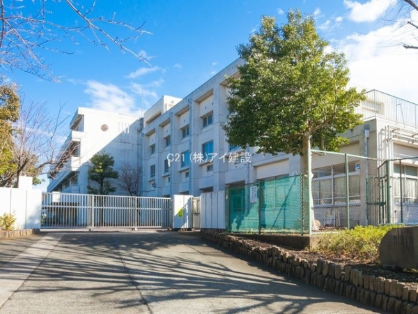 横浜市戸塚区平戸５丁目　新築一戸建て(横浜市立平戸中学校)