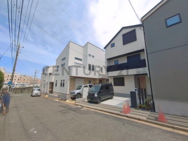 横浜市戸塚区上矢部町　新築一戸建て
