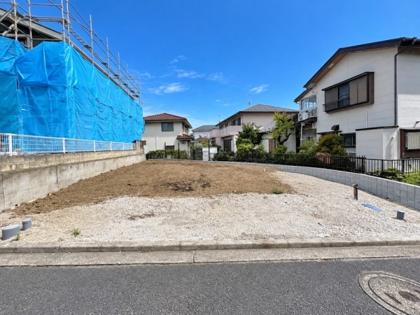 横浜市旭区中白根２丁目　新築一戸建て