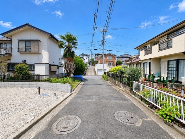 横浜市旭区中白根２丁目　新築一戸建て