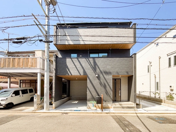 川崎市高津区新作４丁目　新築一戸建て