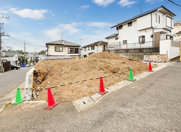 川崎市宮前区東有馬５丁目　新築一戸建て