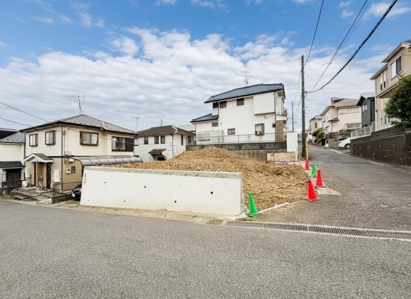 川崎市宮前区東有馬５丁目　新築一戸建て