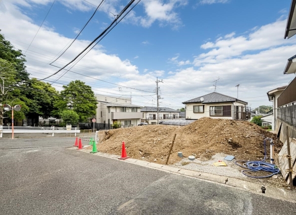 川崎市宮前区東有馬５丁目　新築一戸建て
