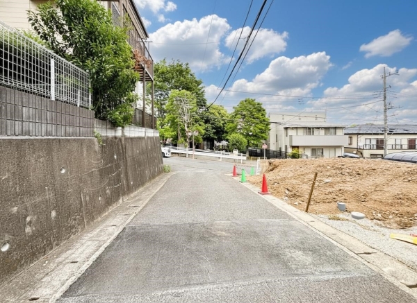 川崎市宮前区東有馬５丁目　新築一戸建て