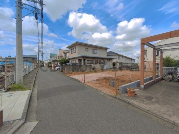 横浜市戸塚区東俣野町　新築一戸建て