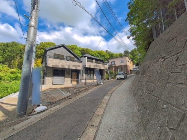 横浜市戸塚区上矢部町　新築一戸建て