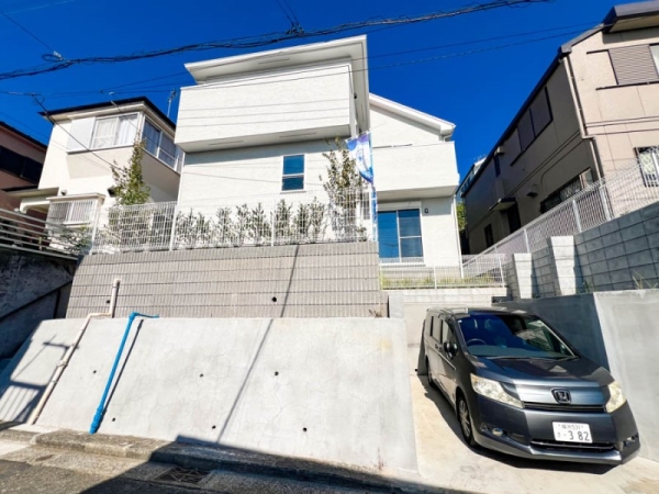 横浜市戸塚区平戸３丁目　新築一戸建て