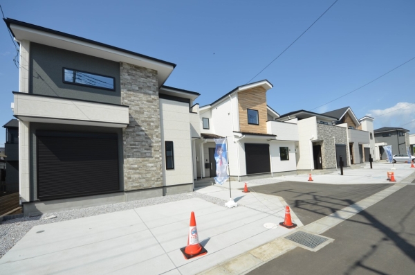 藤沢市本藤沢２丁目　新築一戸建て
