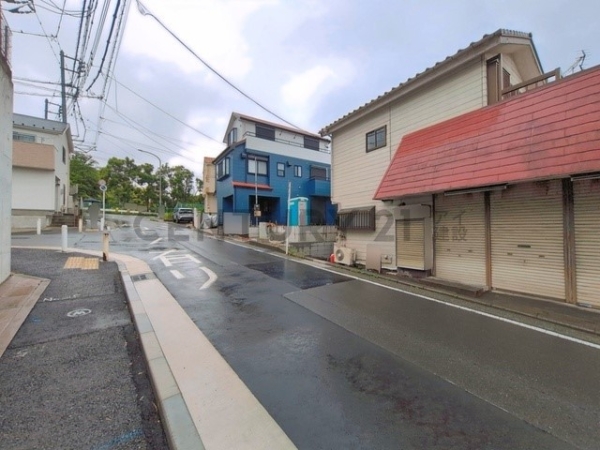 横浜市港南区芹が谷１丁目　新築一戸建て