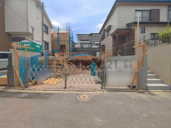 横浜市泉区白百合１丁目　新築一戸建て