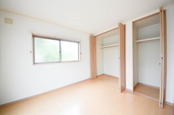 藤沢市稲荷１丁目の中古一戸建て