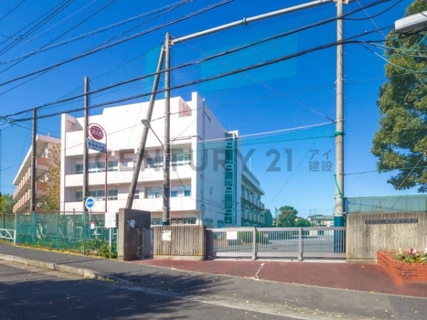 横浜市磯子区岡村７丁目の中古一戸建て(横浜市立山王台小学校)