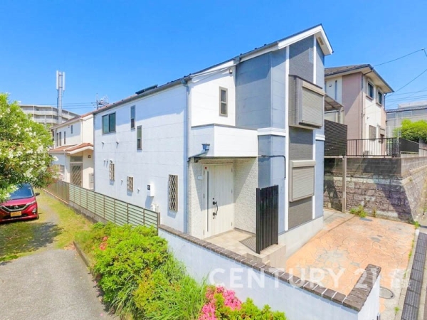 横浜市磯子区岡村７丁目　中古一戸建て
