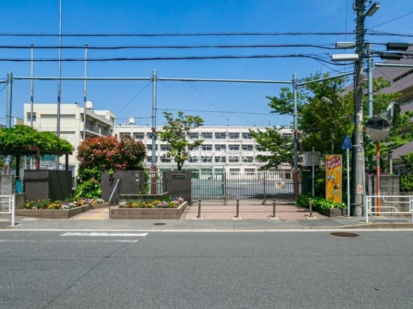 鶴見中央パークホームズ(横浜市立鶴見小学校)