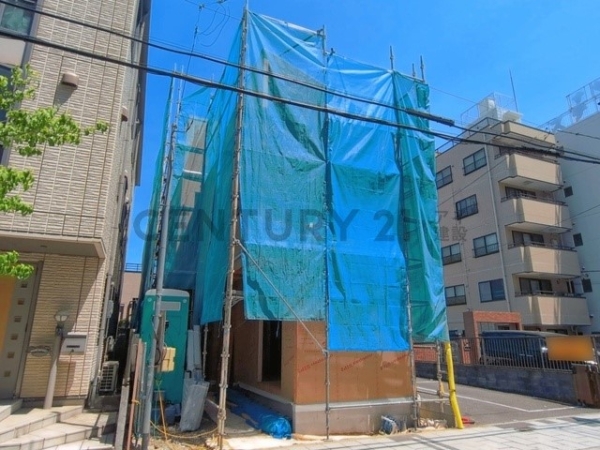 横浜市神奈川区青木町　新築一戸建て