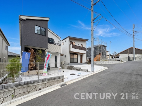 藤沢市辻堂太平台２丁目　新築一戸建て