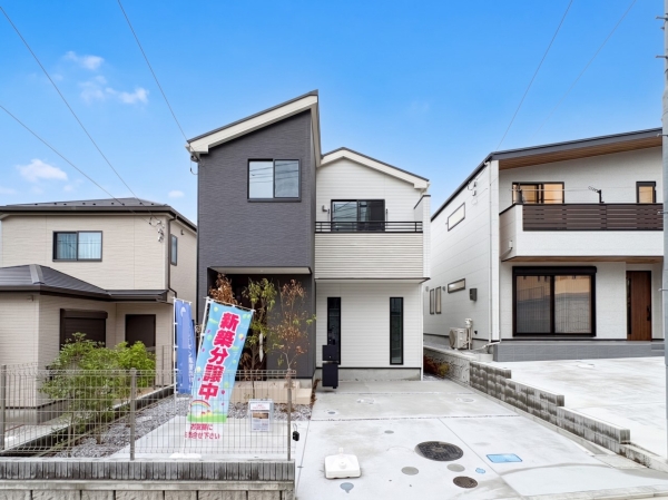 藤沢市辻堂太平台２丁目　新築一戸建て