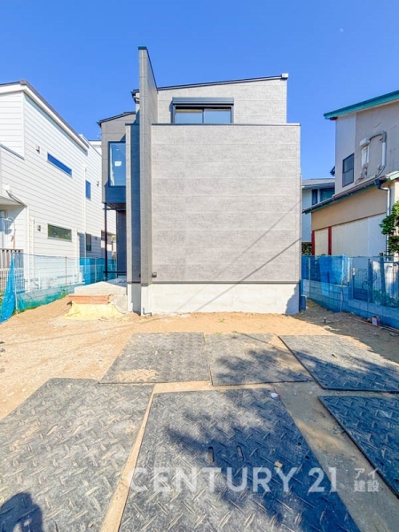 藤沢市鵠沼海岸３丁目　新築一戸建て