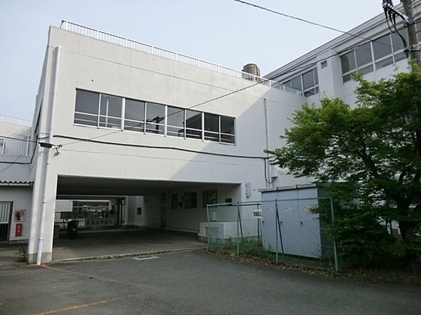 三浦郡葉山町長柄　新築一戸建て(葉山町立長柄小学校)