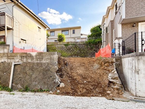 横浜市港北区師岡町　新築一戸建て