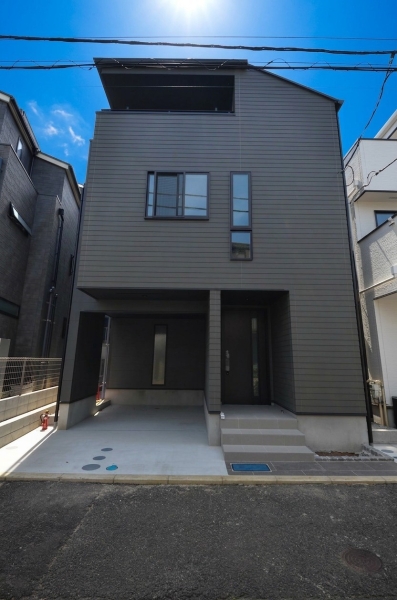 横浜市西区御所山町　新築一戸建て