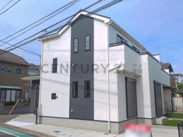 横浜市旭区中沢３丁目　新築一戸建て
