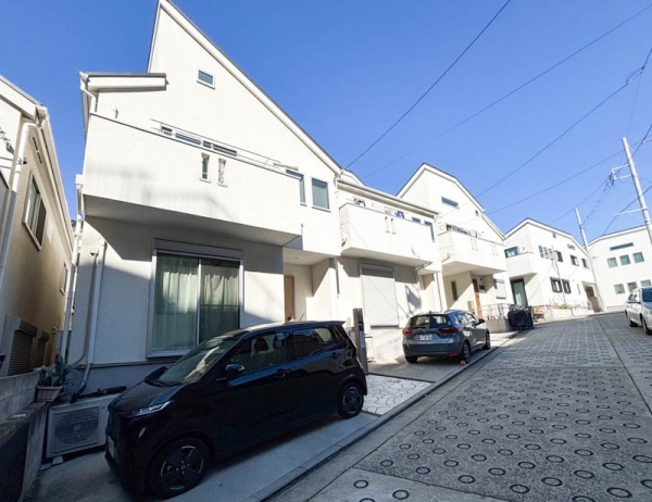 横浜市中区西竹之丸の中古一戸建て