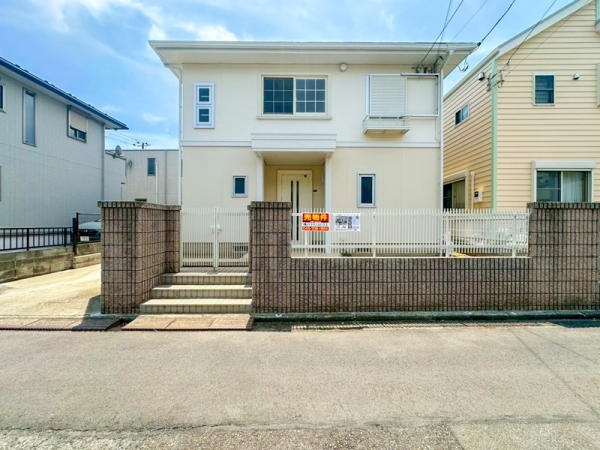 綾瀬市上土棚中６丁目　中古一戸建て