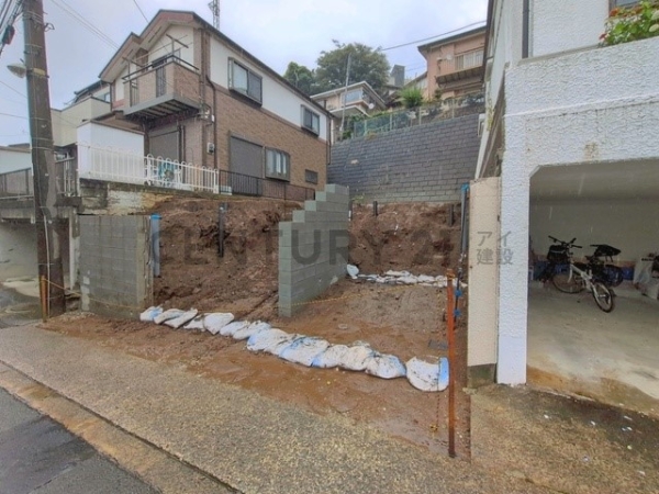 横浜市緑区中山６丁目　新築一戸建て