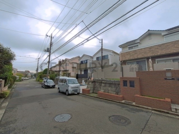 横浜市青葉区荏田西３丁目　新築一戸建て