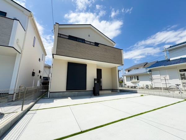 藤沢市辻堂太平台１丁目　新築一戸建て