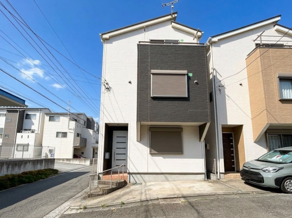 横浜市都筑区池辺町 中古一戸建て