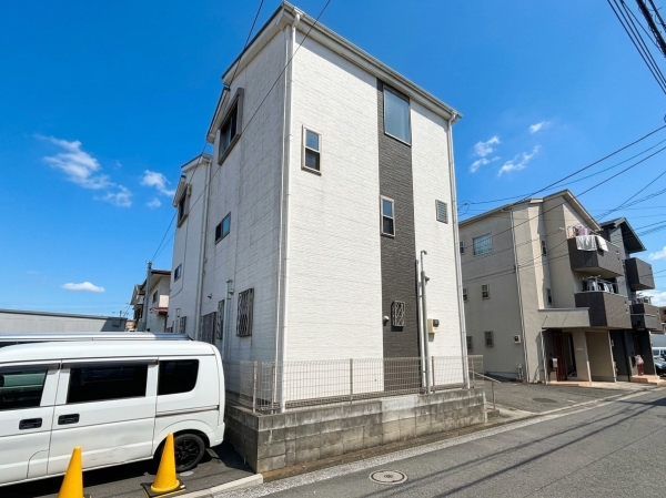 横浜市都筑区池辺町　中古一戸建て