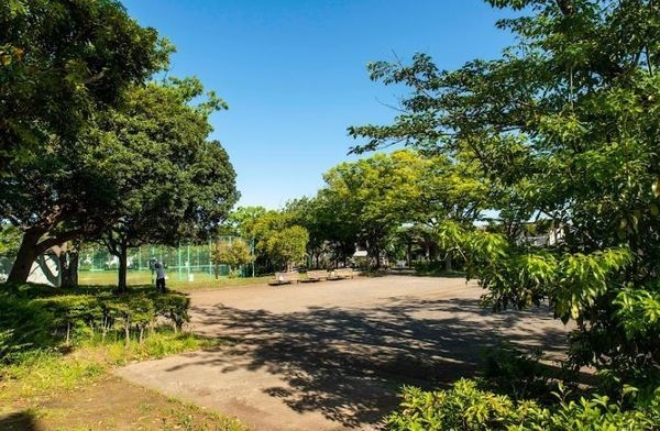 横浜市金沢区東朝比奈１丁目の中古一戸建て(六浦大道公園)