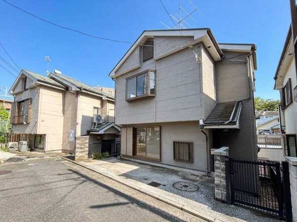 横浜市旭区鶴ケ峰１丁目　中古一戸建て