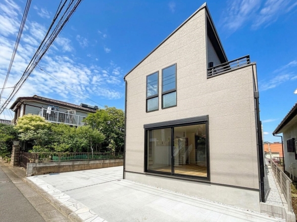 横浜市戸塚区深谷町　新築一戸建て