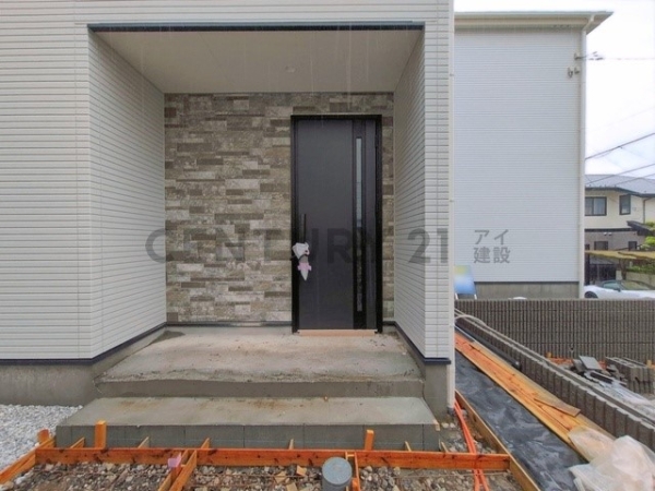 横浜市金沢区富岡西４丁目　新築一戸建て