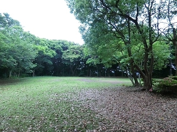 鎌倉市津西２丁目　新築一戸建て(片瀬山公園)
