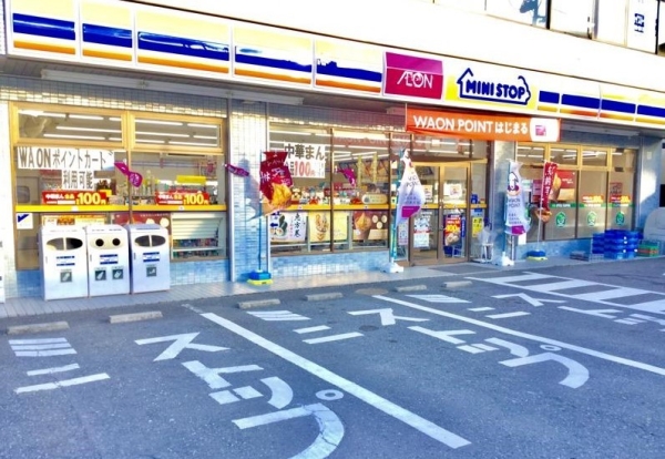 横浜市泉区下和泉４丁目　新築一戸建て(ミニストップ中田町萩丸店)