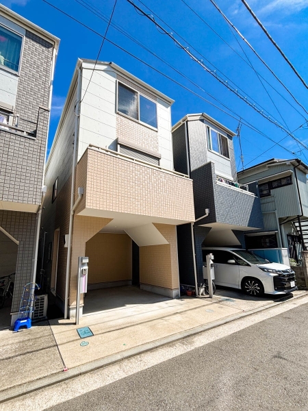 横浜市磯子区滝頭２丁目の中古一戸建て