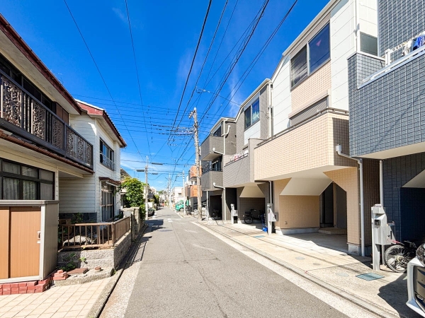 横浜市磯子区滝頭２丁目の中古一戸建て