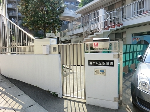 横浜市南区南太田２丁目　新築一戸建て(清水ケ丘保育園)