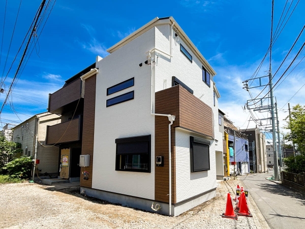 横浜市南区南太田2丁目 新築一戸建て