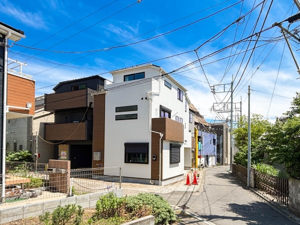 横浜市南区南太田２丁目　新築一戸建て