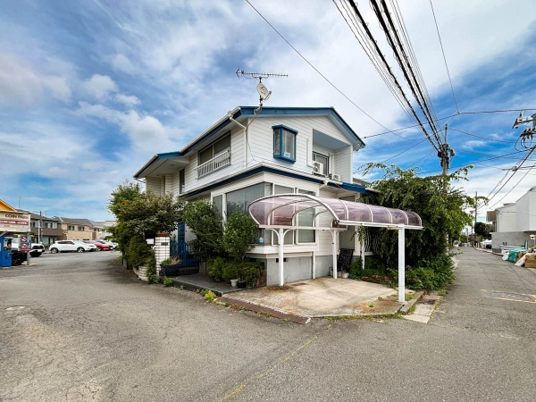 横浜市神奈川区旭ケ丘の中古一戸建て