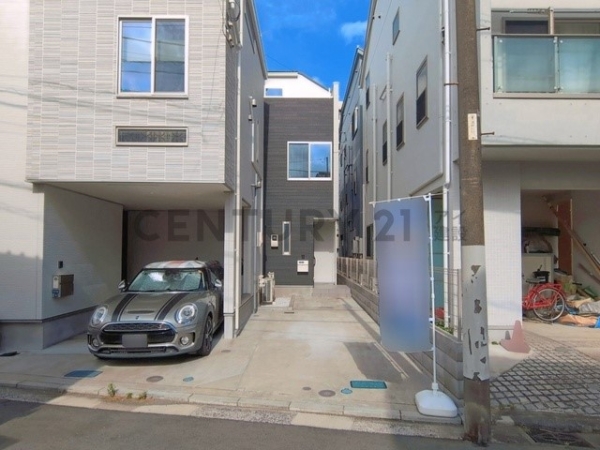 横浜市磯子区坂下町　中古一戸建て